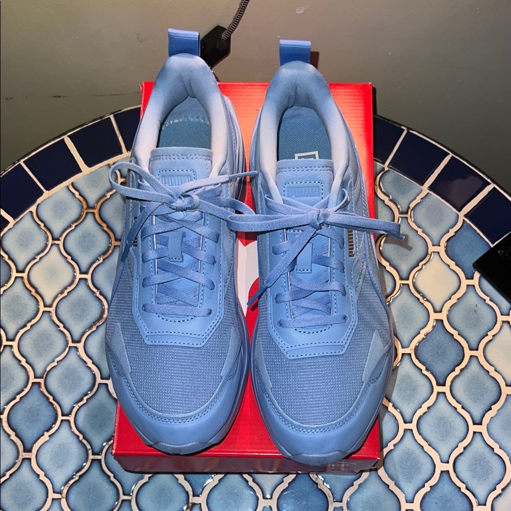 🐾NWT PUMA SNEAKS🐾